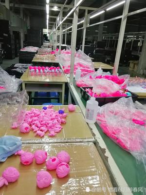 东莞工厂的15秒极限 效率至上的灰暗背后